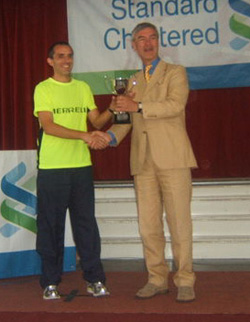 Maratón 42K en las Islas Malvinas: El marplatense Mendez fue el ganador