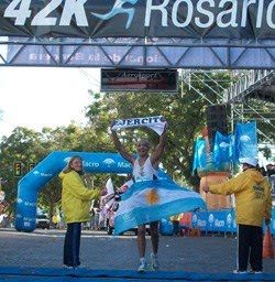 Importantes premios para la X Maratn Internacional de la bandera 42K ROSARIO   