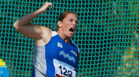 JENNIFER DAHLGREN: MEDALLA DE ORO EN COCHABAMBA