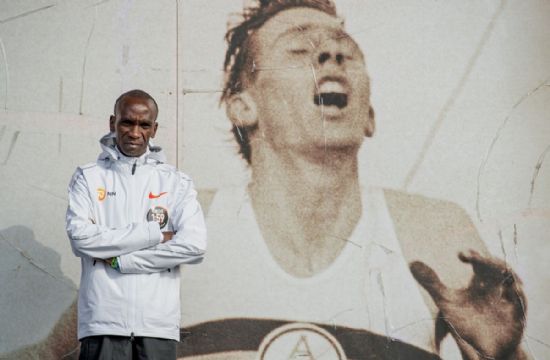 Eliud Kipchoge intentara nuevamente bajar las 2 horas en Maraton