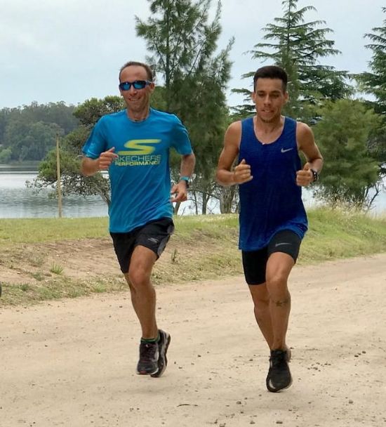 Julian Molina entrenando con el olímpico Mariano Mastromarino